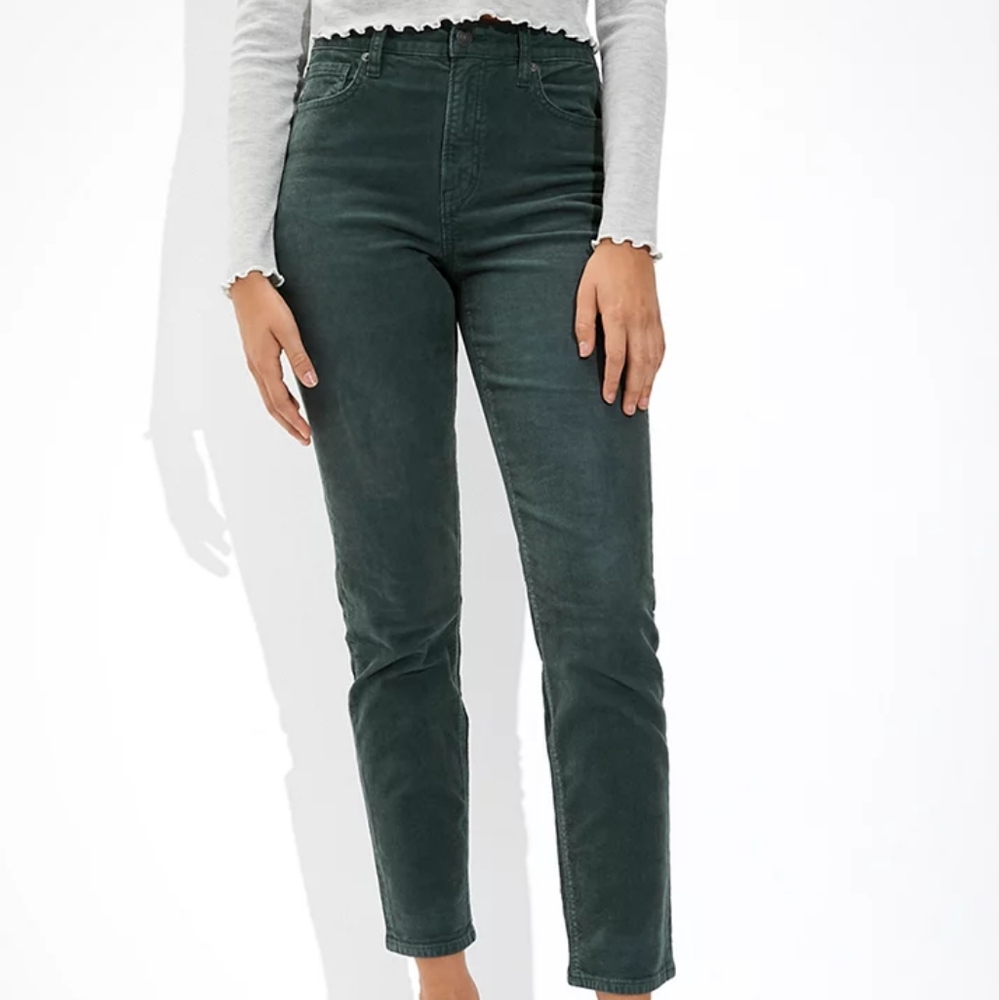 American Eagle Forest Green Corduroy Mom Straight Jeans